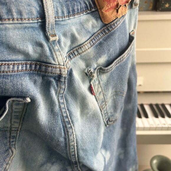 Levi's Distressed Upcycled Straight Blue Jeans 32" X 30" - Picture 16 of 16